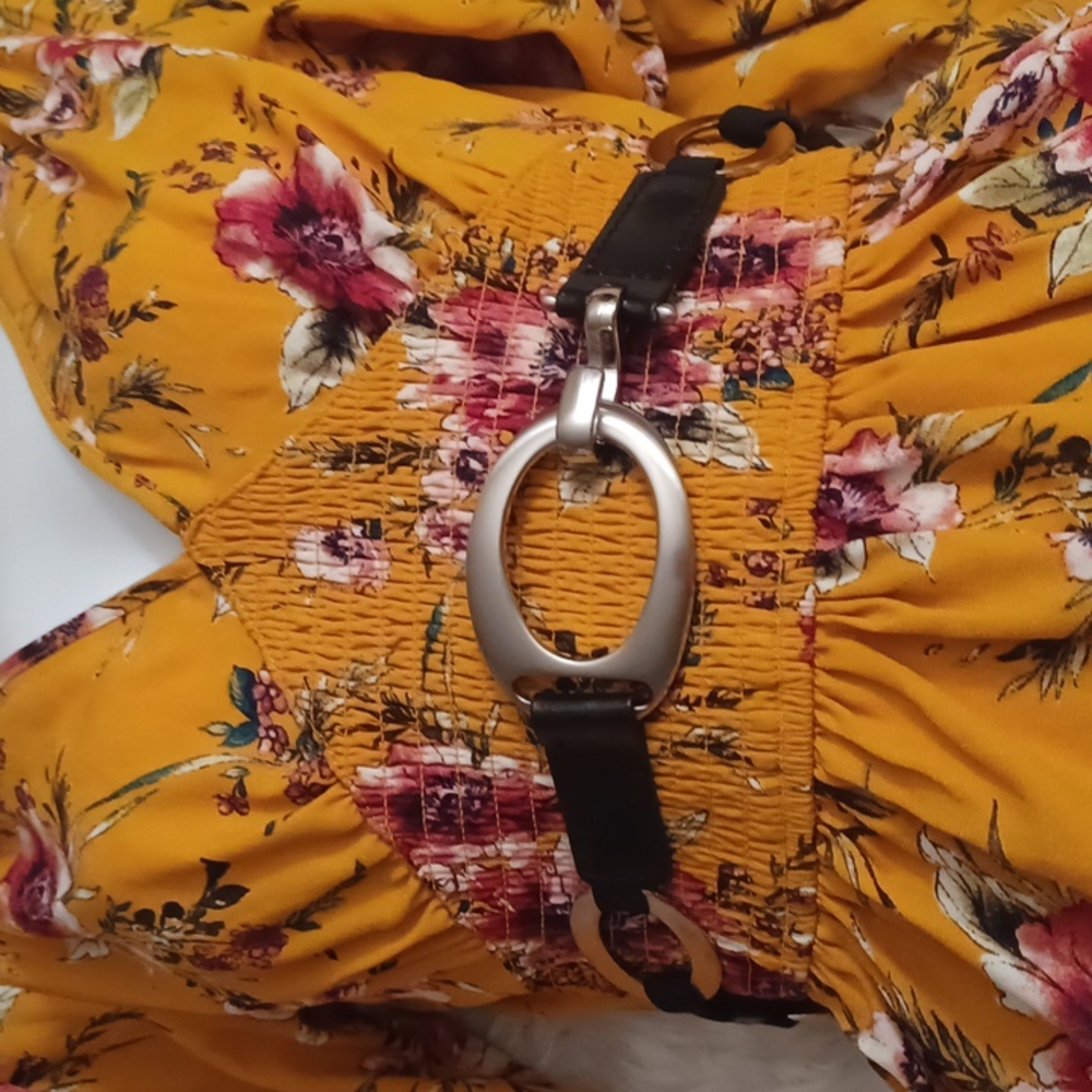 PRICE DROP TODAY CUTE VINTAGE BELT